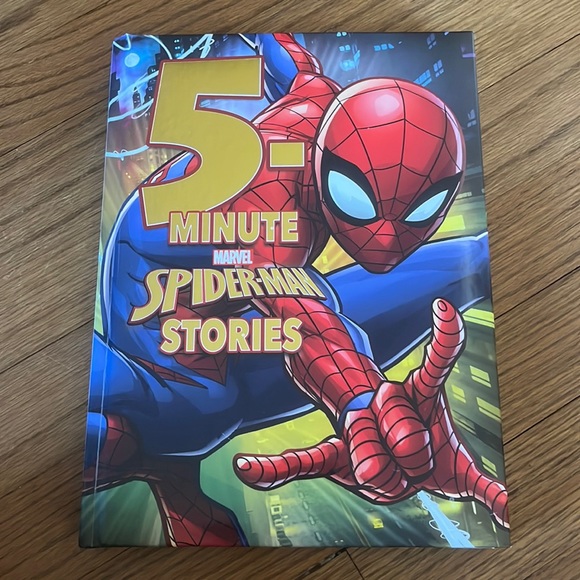 5 minute Spider-Man Stories - Picture 1 of 3